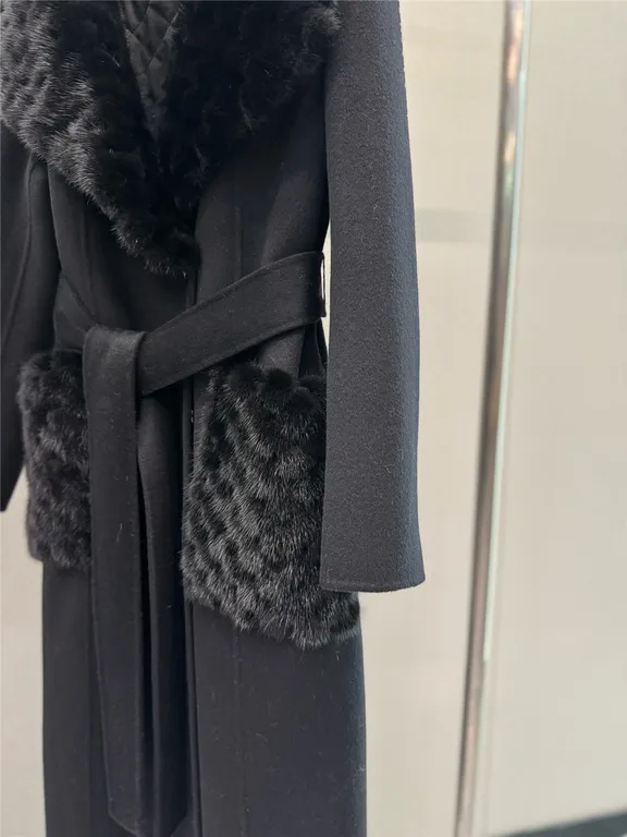 Maxmara mid-length cashmere coat